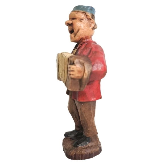 Collectible Resin Musician Playing An Accordion, Music Performer, Accordionist - Picture 3 of 9